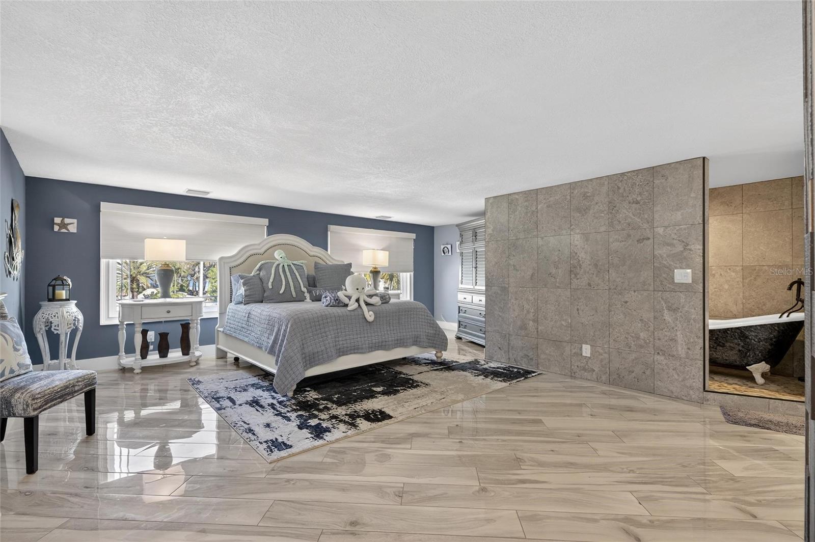 BELLEAIR BEACH YACHT CLUB ESTATES - Residential