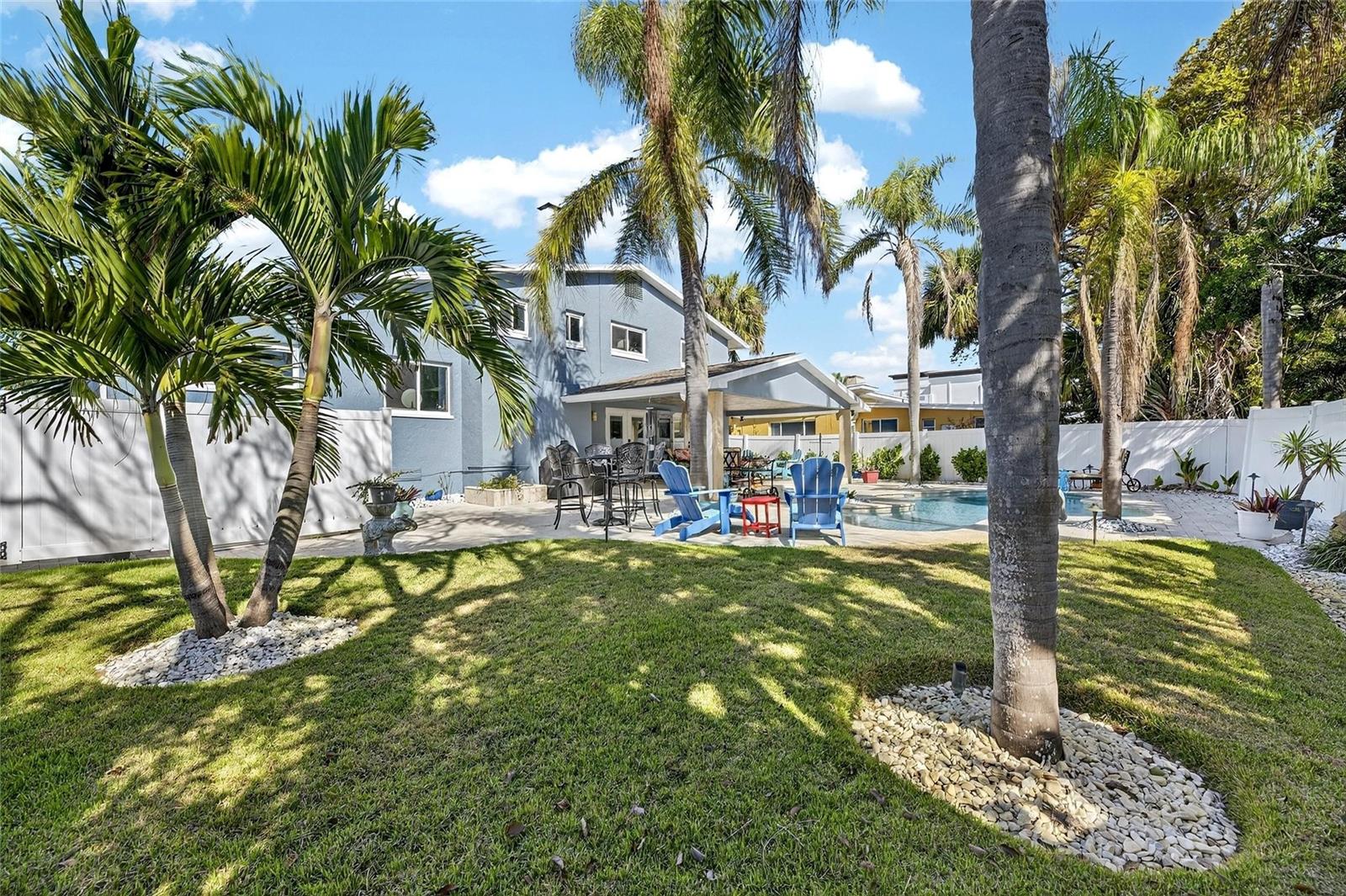 BELLEAIR BEACH YACHT CLUB ESTATES - Residential