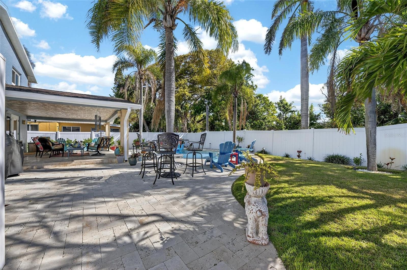 BELLEAIR BEACH YACHT CLUB ESTATES - Residential