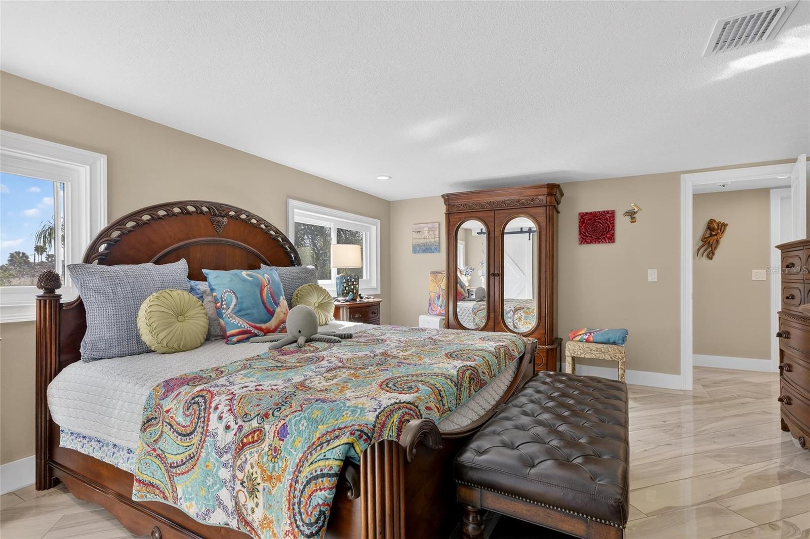 BELLEAIR BEACH YACHT CLUB ESTATES - Residential