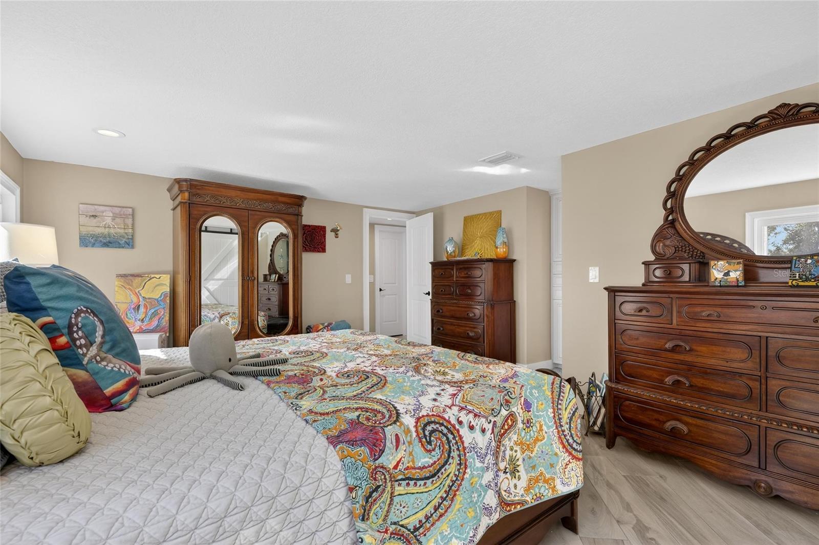 BELLEAIR BEACH YACHT CLUB ESTATES - Residential