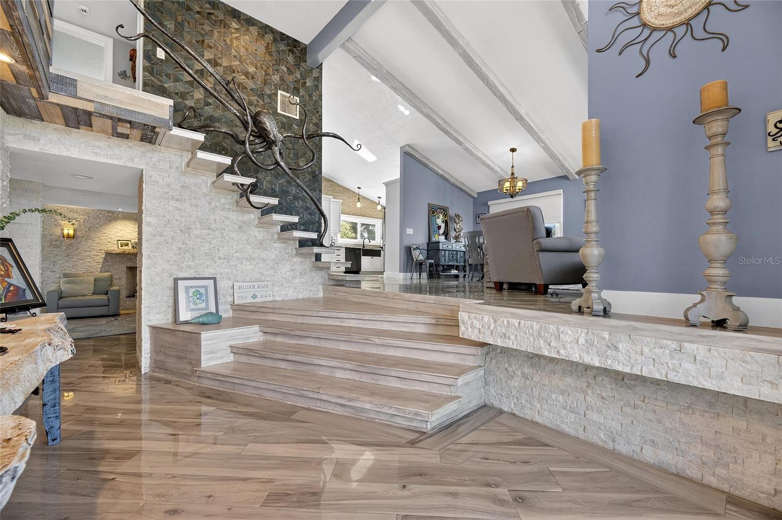 BELLEAIR BEACH YACHT CLUB ESTATES - Residential