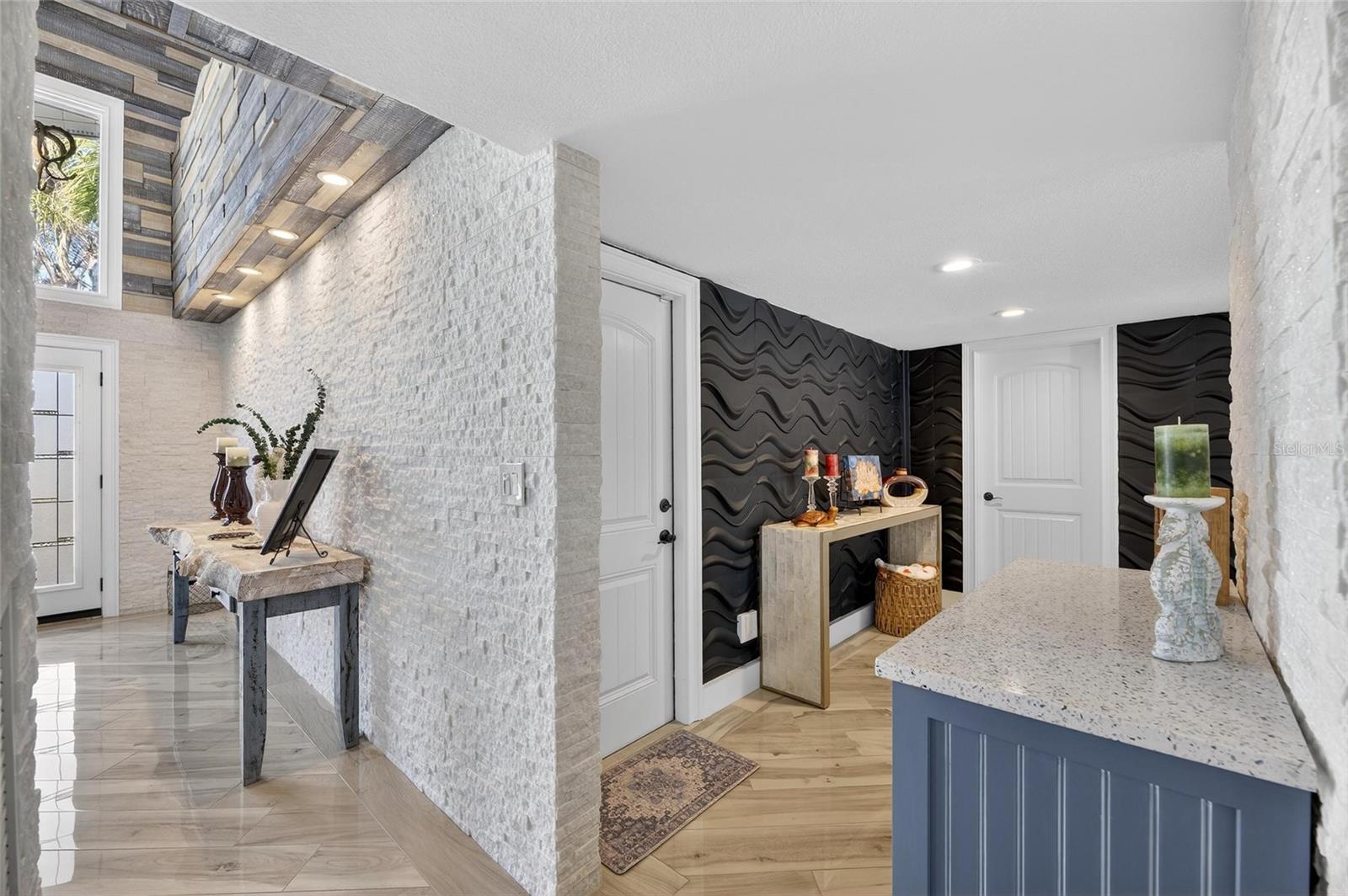 BELLEAIR BEACH YACHT CLUB ESTATES - Residential