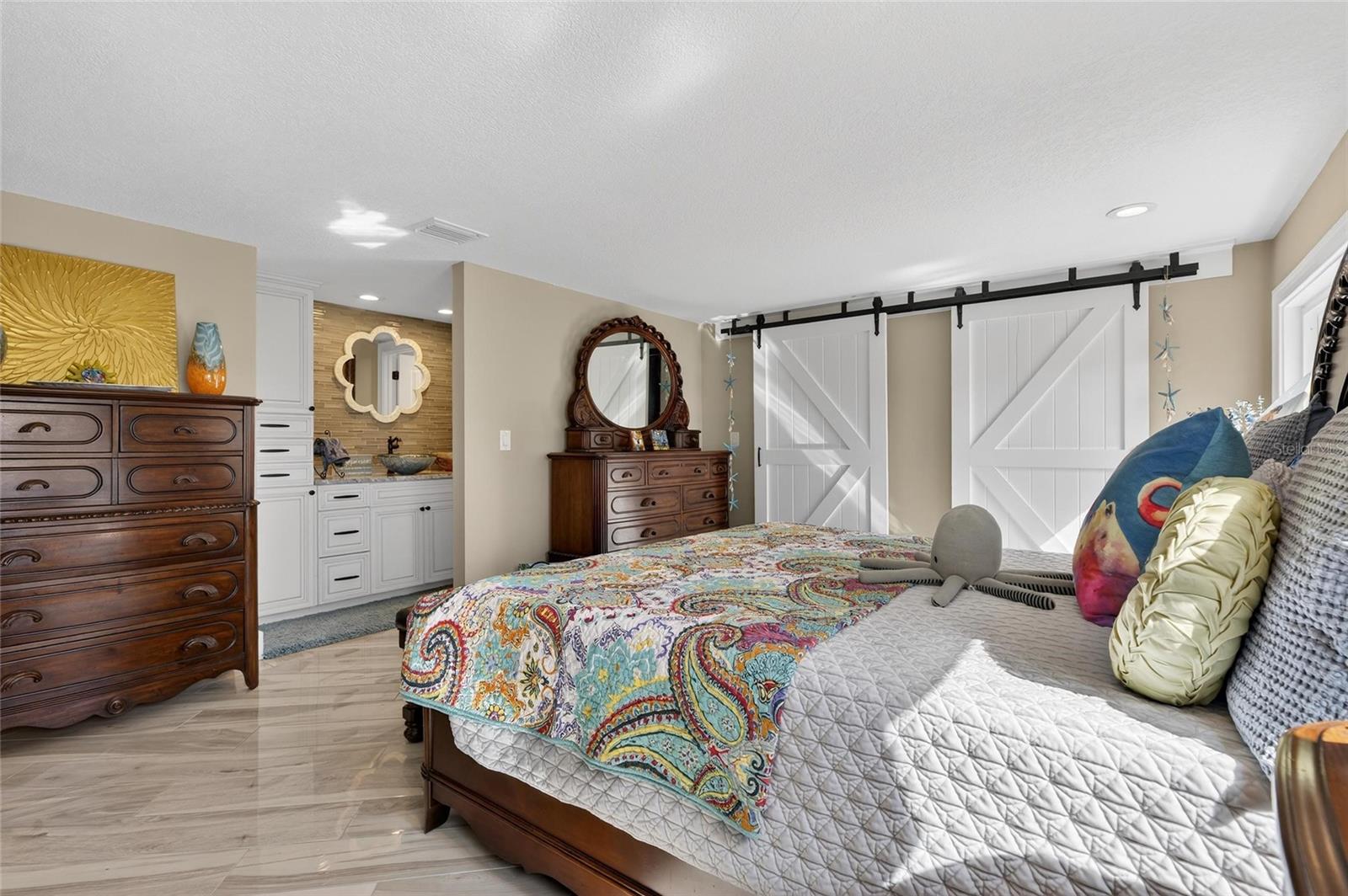 BELLEAIR BEACH YACHT CLUB ESTATES - Residential