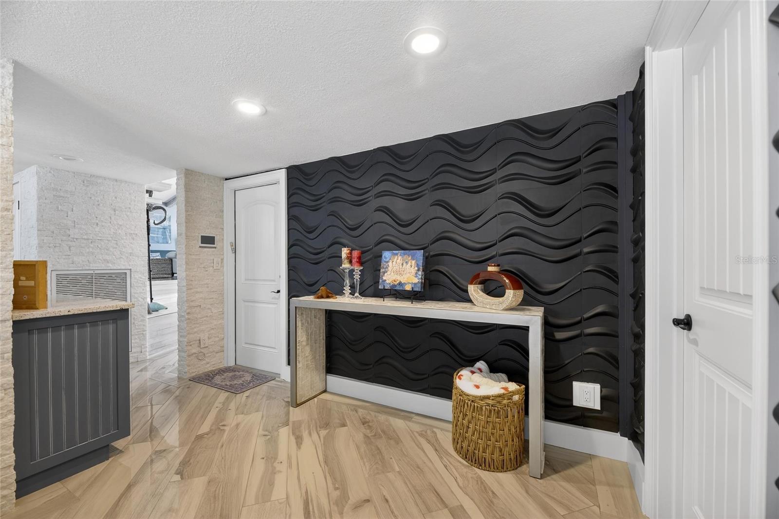 BELLEAIR BEACH YACHT CLUB ESTATES - Residential