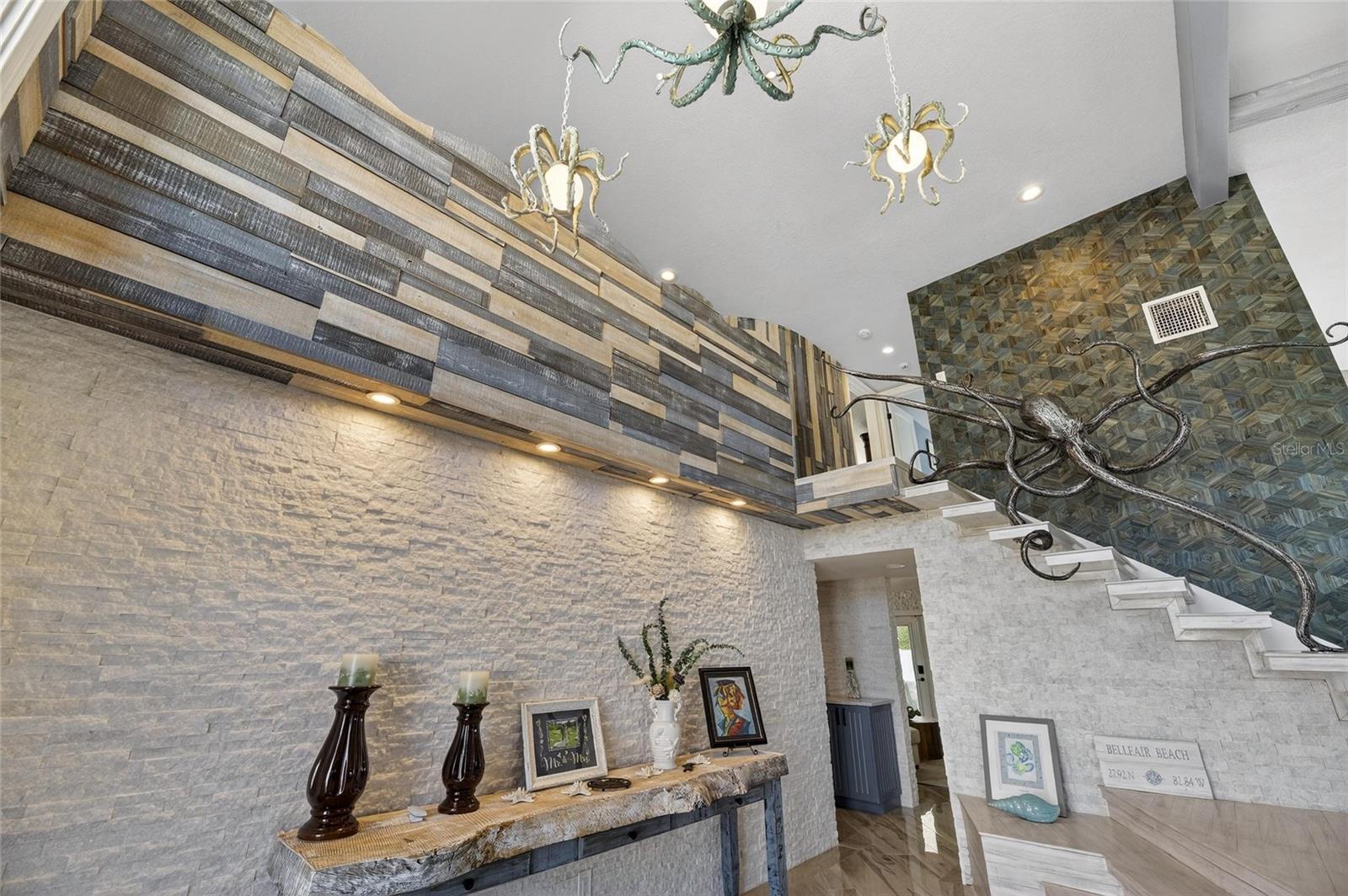 BELLEAIR BEACH YACHT CLUB ESTATES - Residential