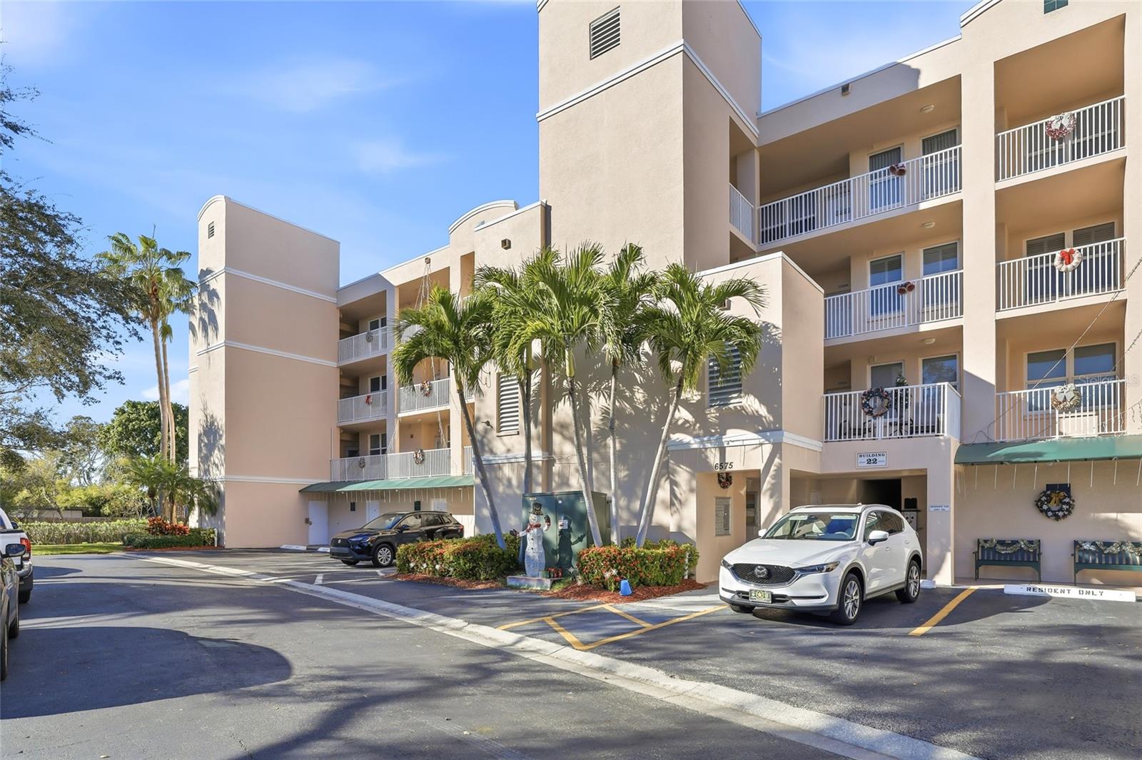 SHORES OF LONG BAYOU CONDO - Residential