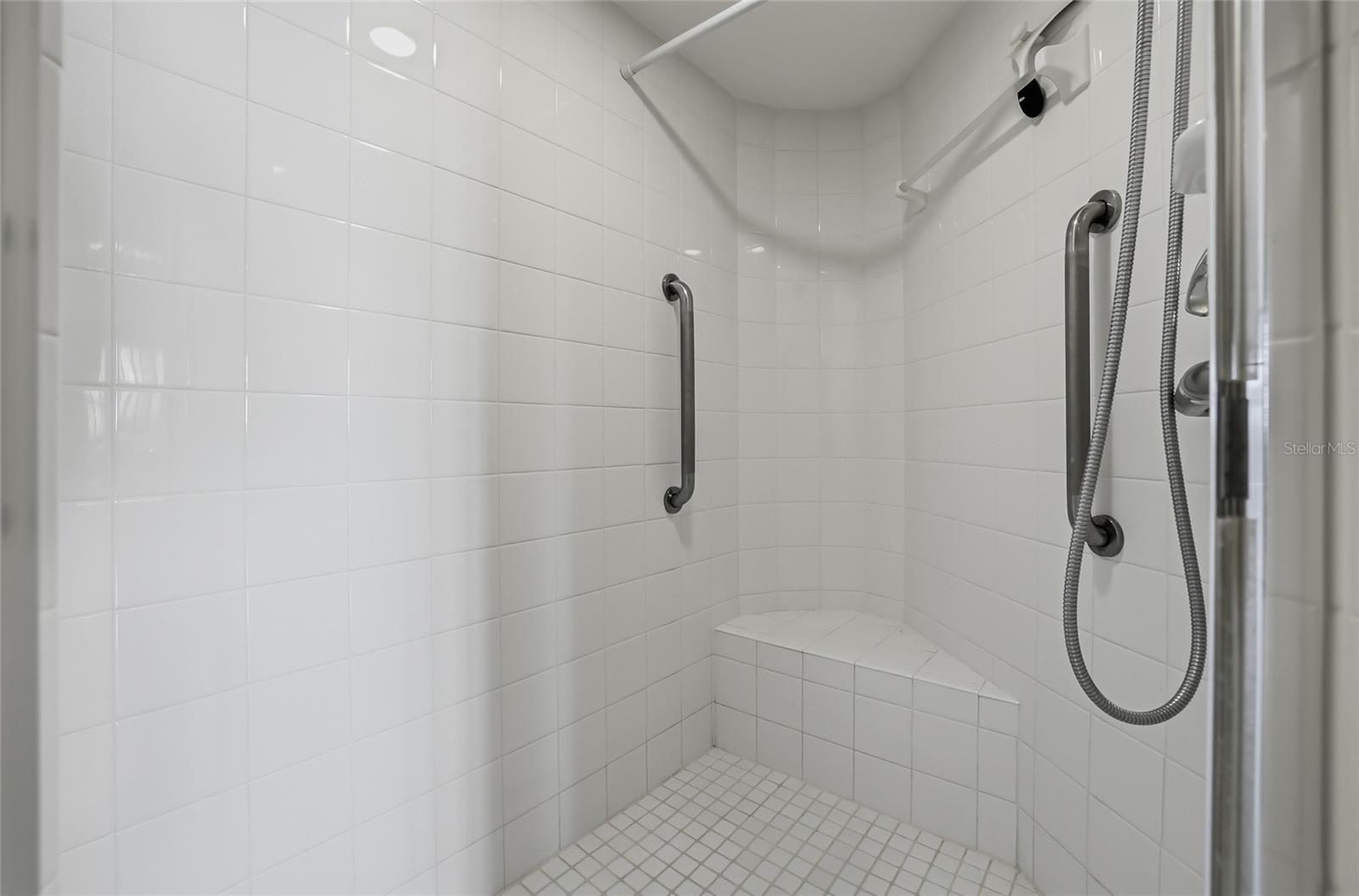 SHORES OF LONG BAYOU CONDO - Residential