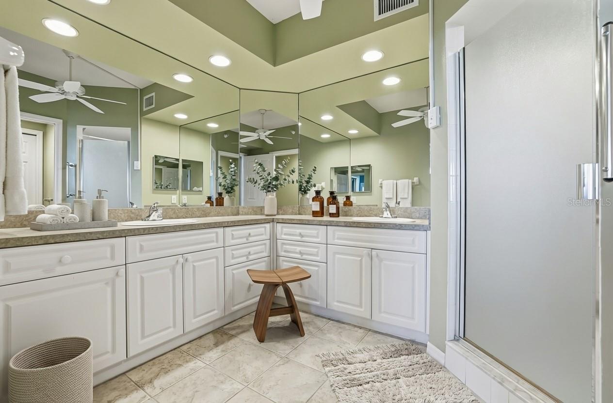 SHORES OF LONG BAYOU CONDO - Residential