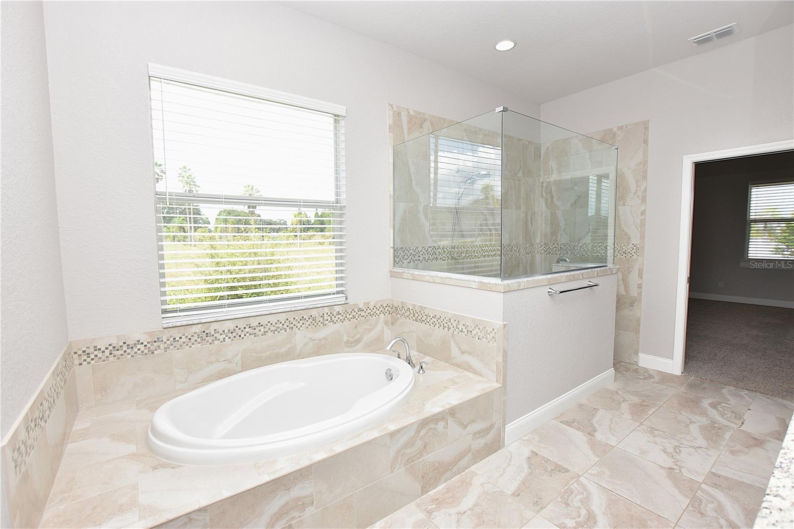 LAKESIDE HERITAGE PH 2 - Residential Lease