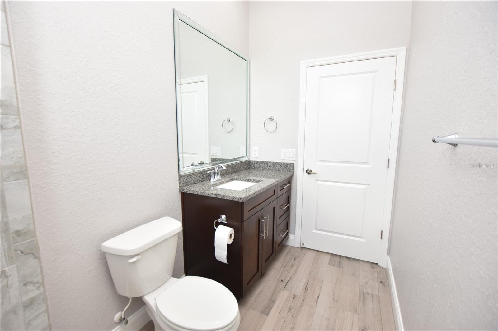 LAKESIDE HERITAGE PH 2 - Residential Lease