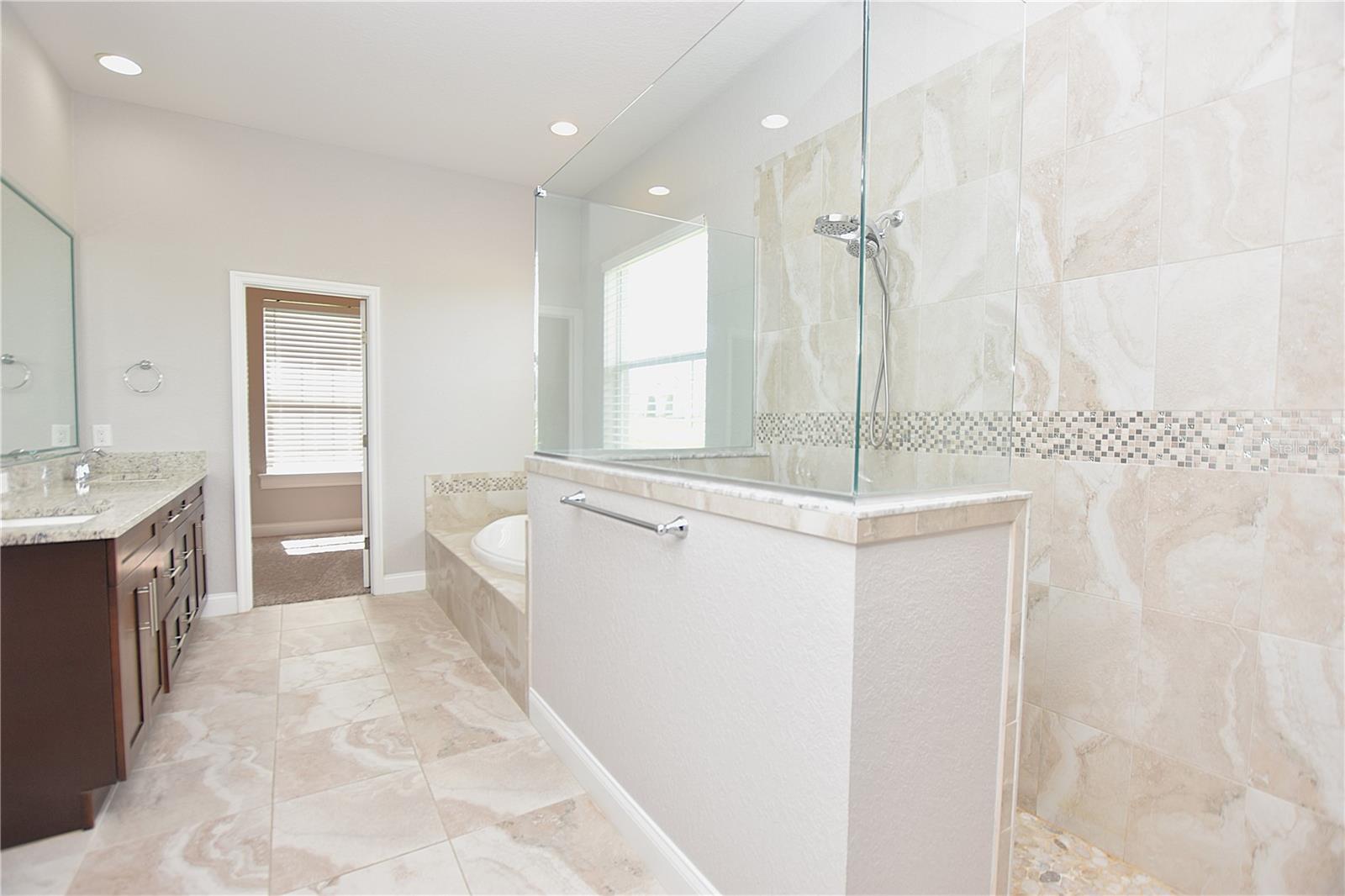 LAKESIDE HERITAGE PH 2 - Residential Lease