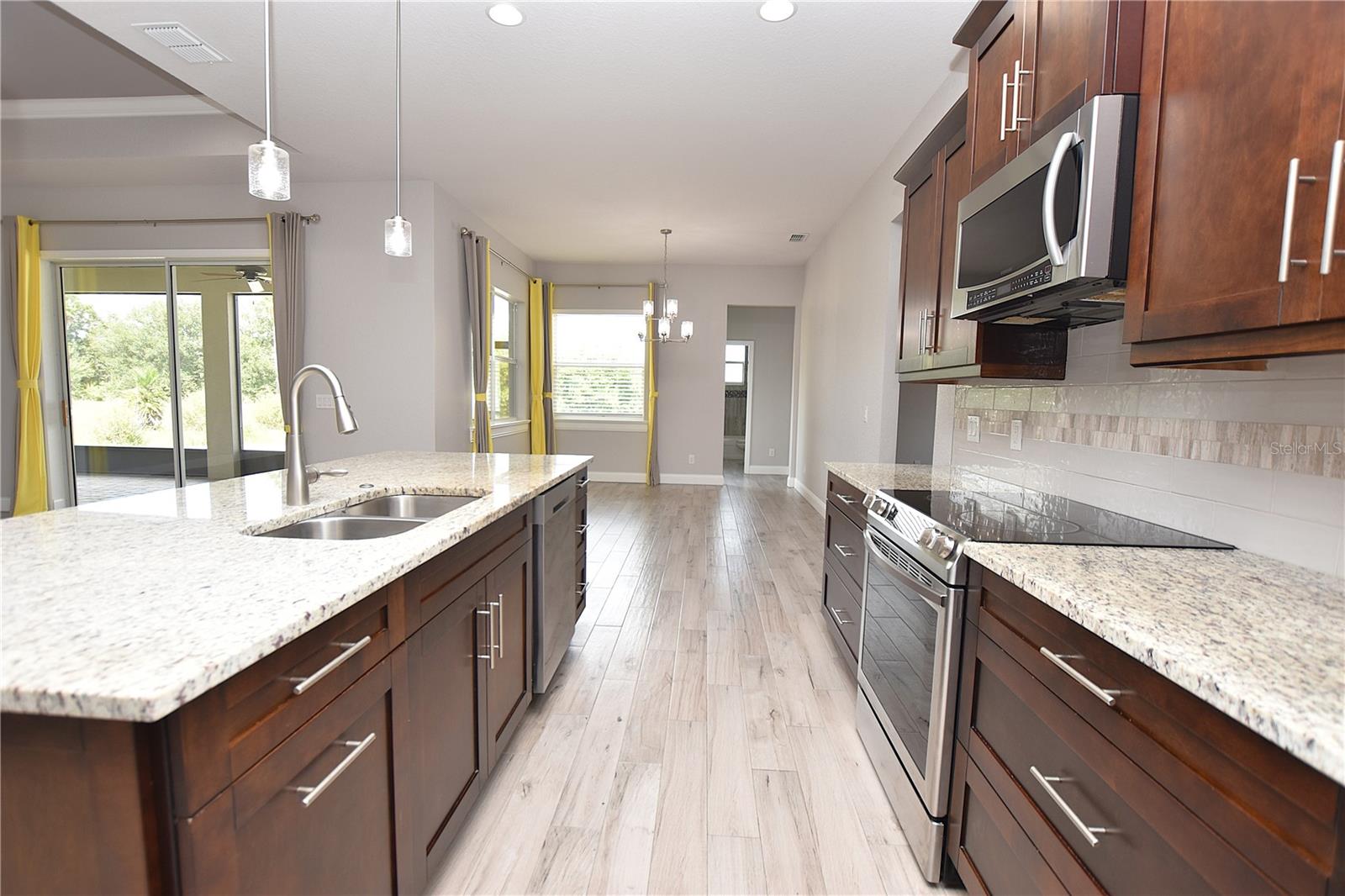 LAKESIDE HERITAGE PH 2 - Residential Lease