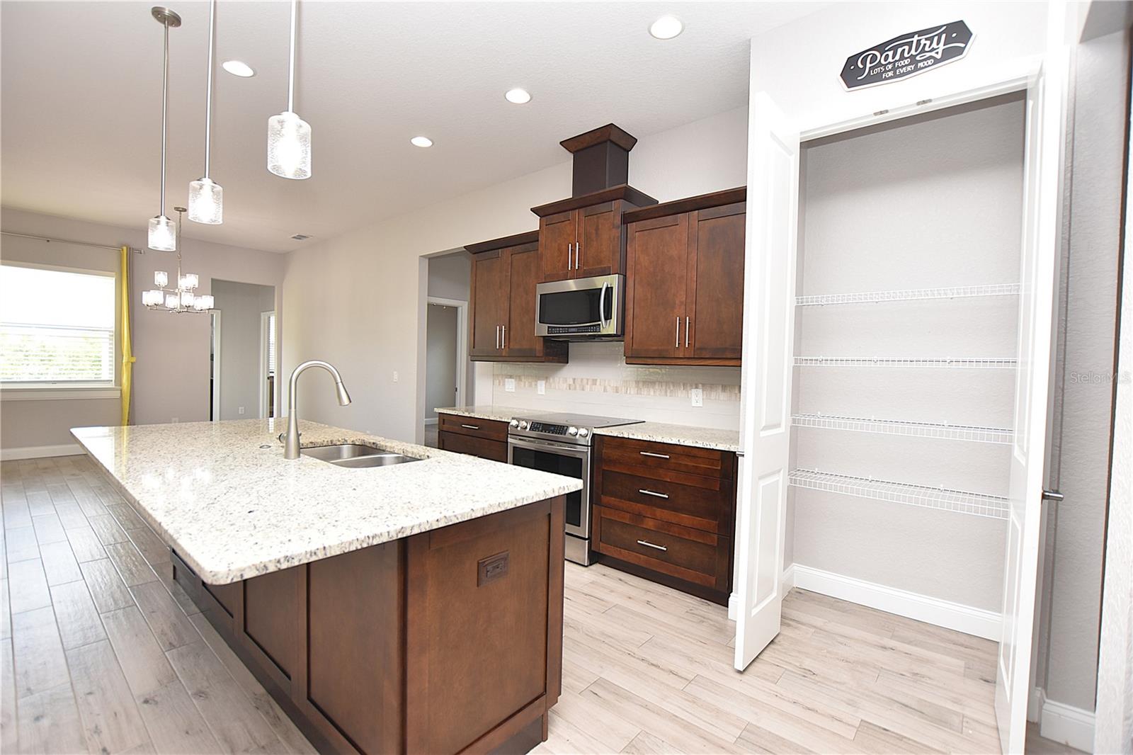 LAKESIDE HERITAGE PH 2 - Residential Lease