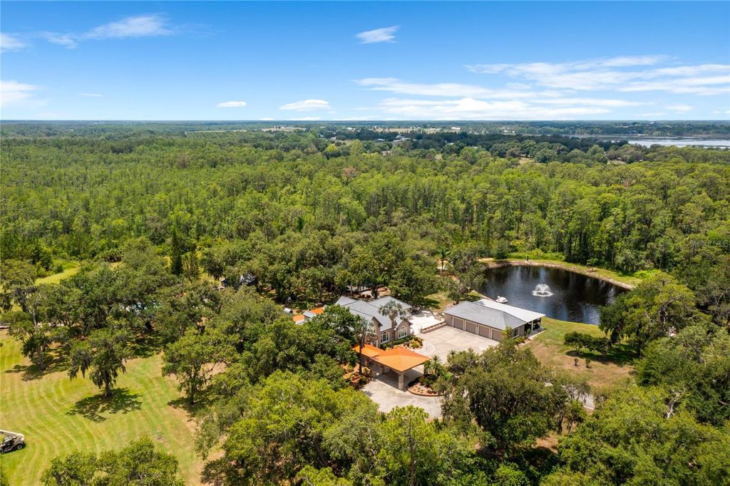 Photo of 11450 Nellie Oaks Bend, Clermont, FL 34711 (MLS # O6346509)
