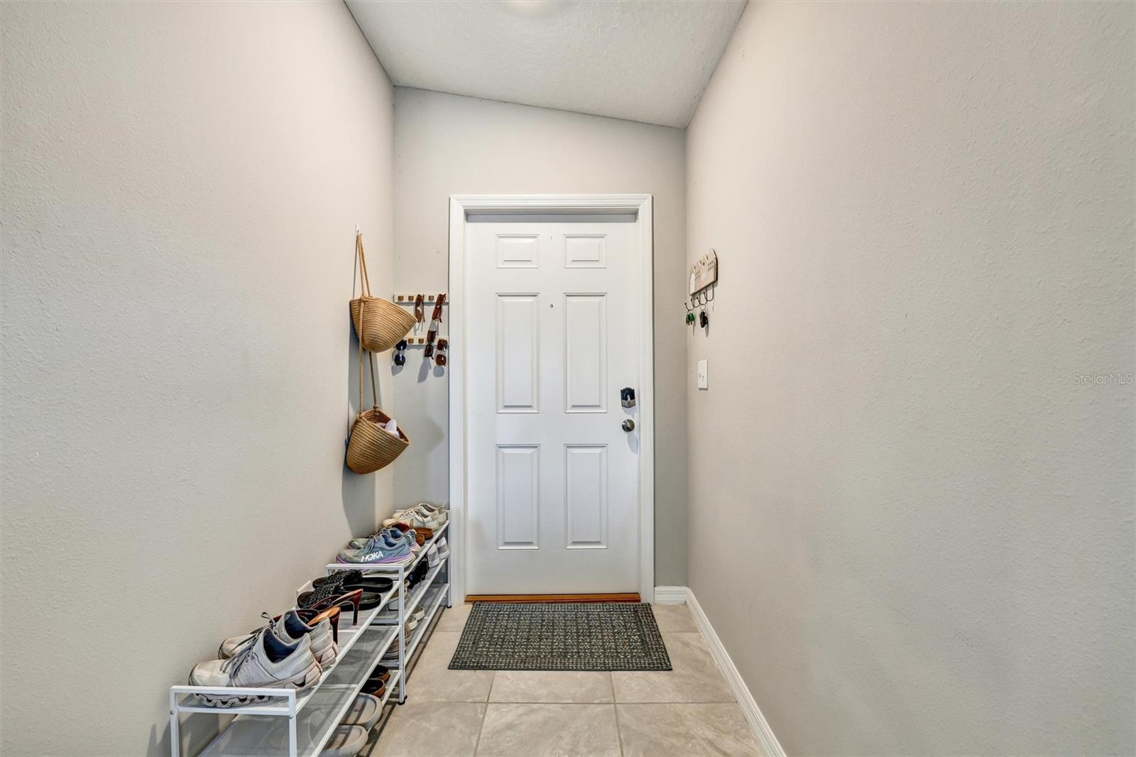 BELMONT SOUTH PH 2D & PASEO AL - Residential