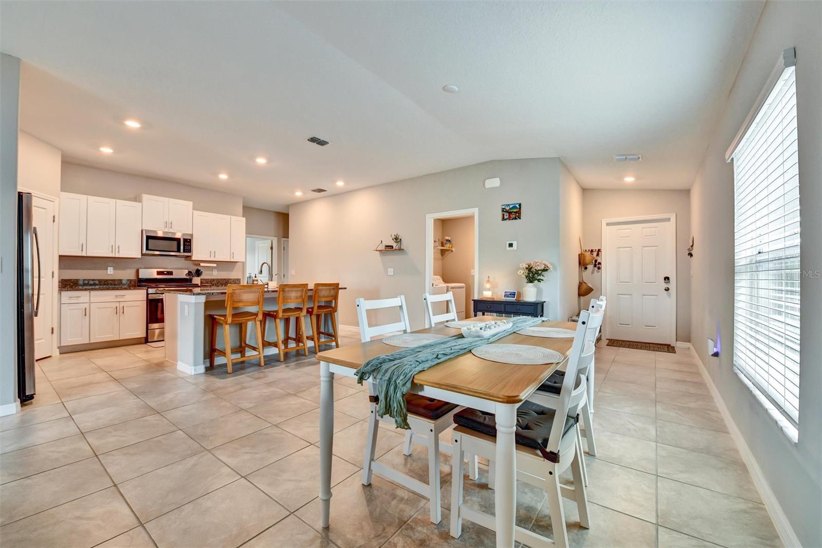 9742 LEMON DROP LOOP