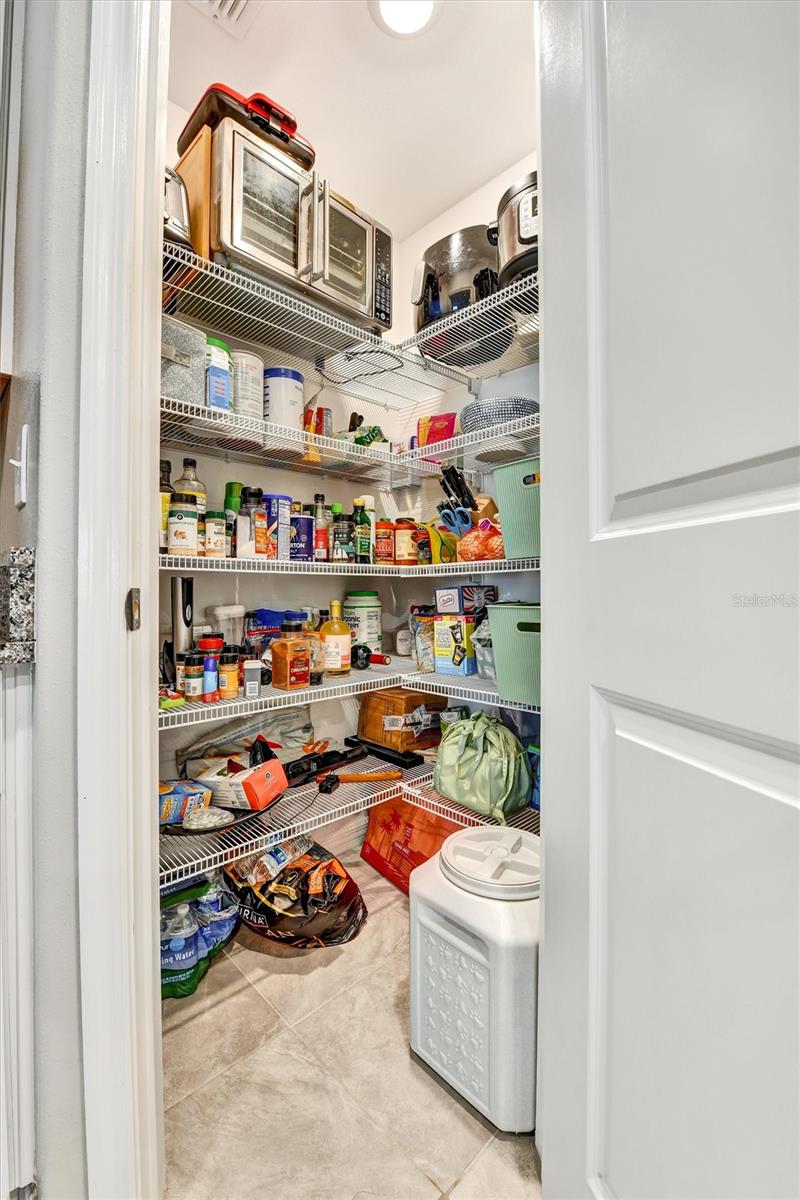 BELMONT SOUTH PH 2D & PASEO AL - Residential