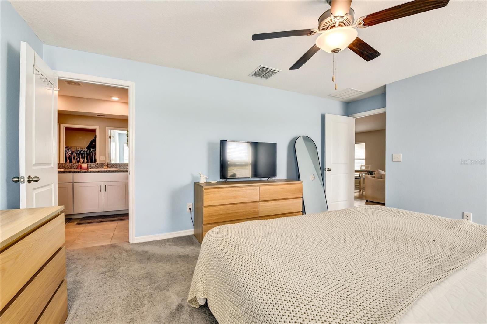 BELMONT SOUTH PH 2D & PASEO AL - Residential