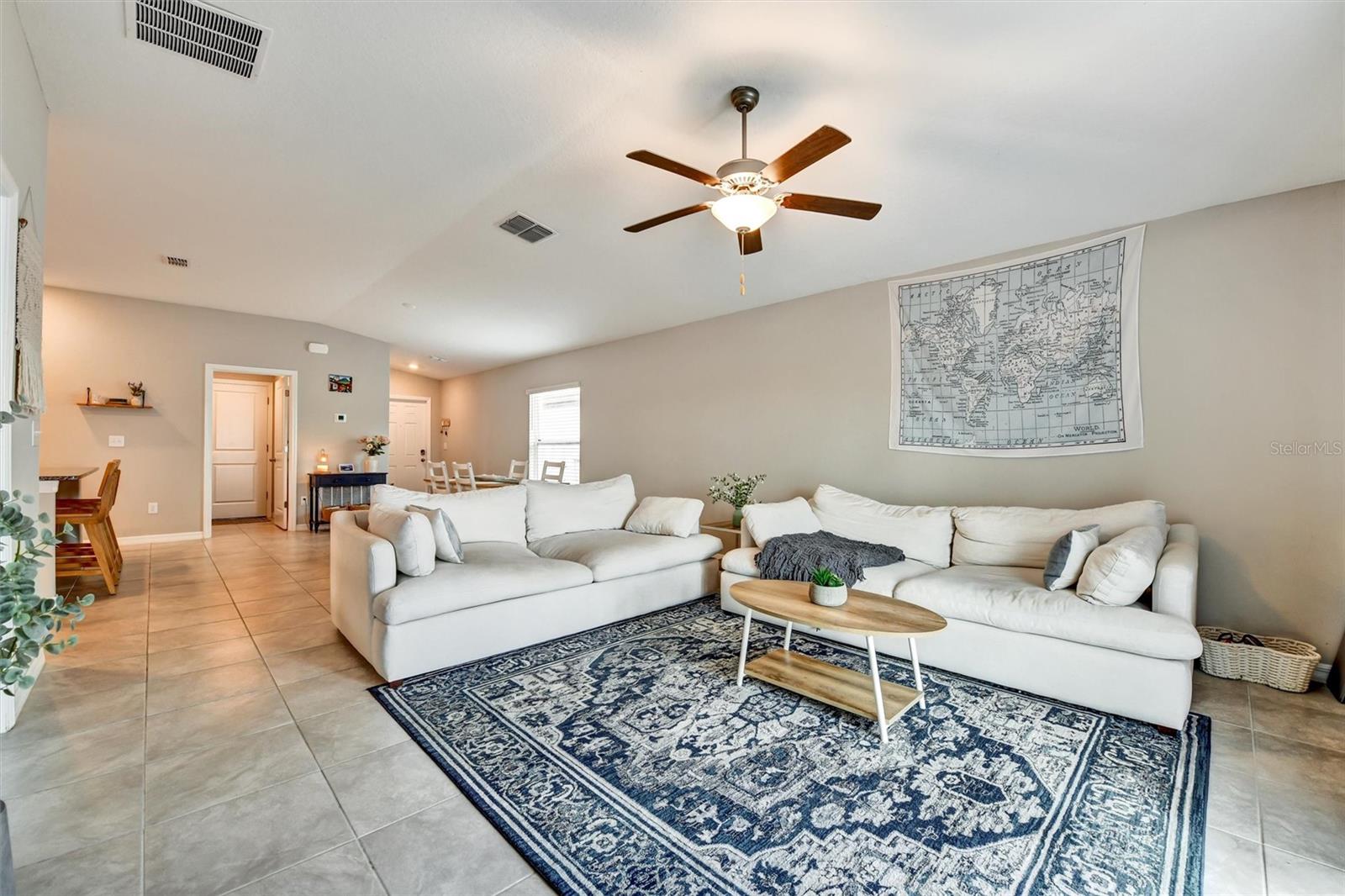 BELMONT SOUTH PH 2D & PASEO AL - Residential