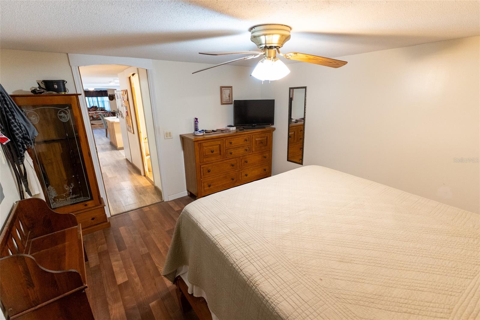 KERSHORES - Residential