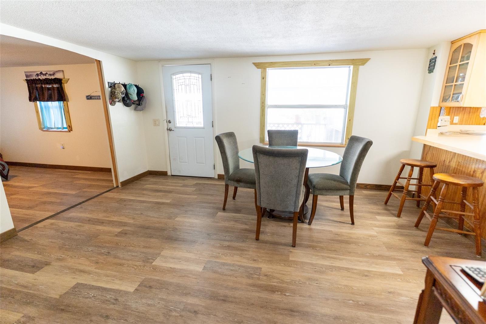 KERSHORES - Residential