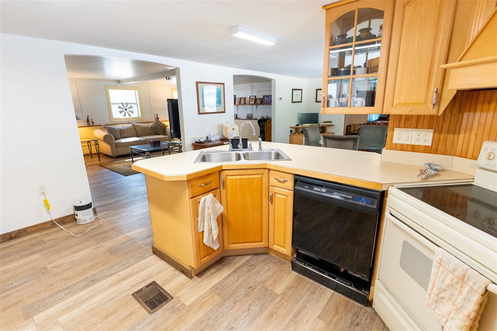 KERSHORES - Residential