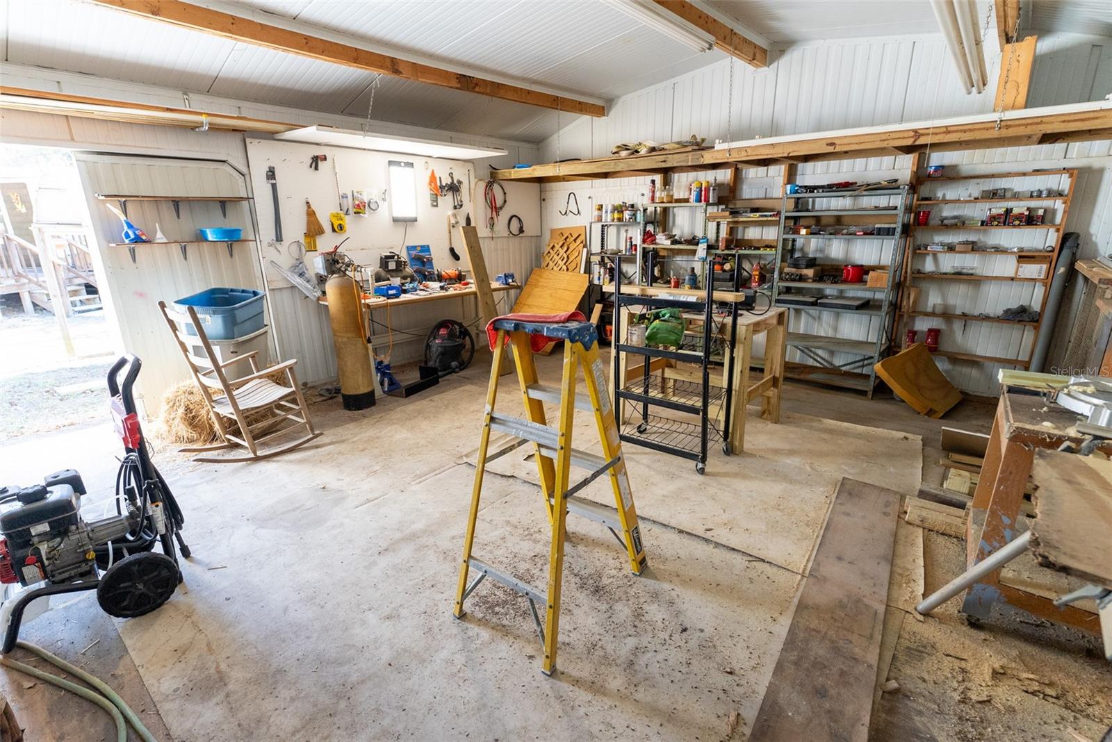 KERSHORES - Residential