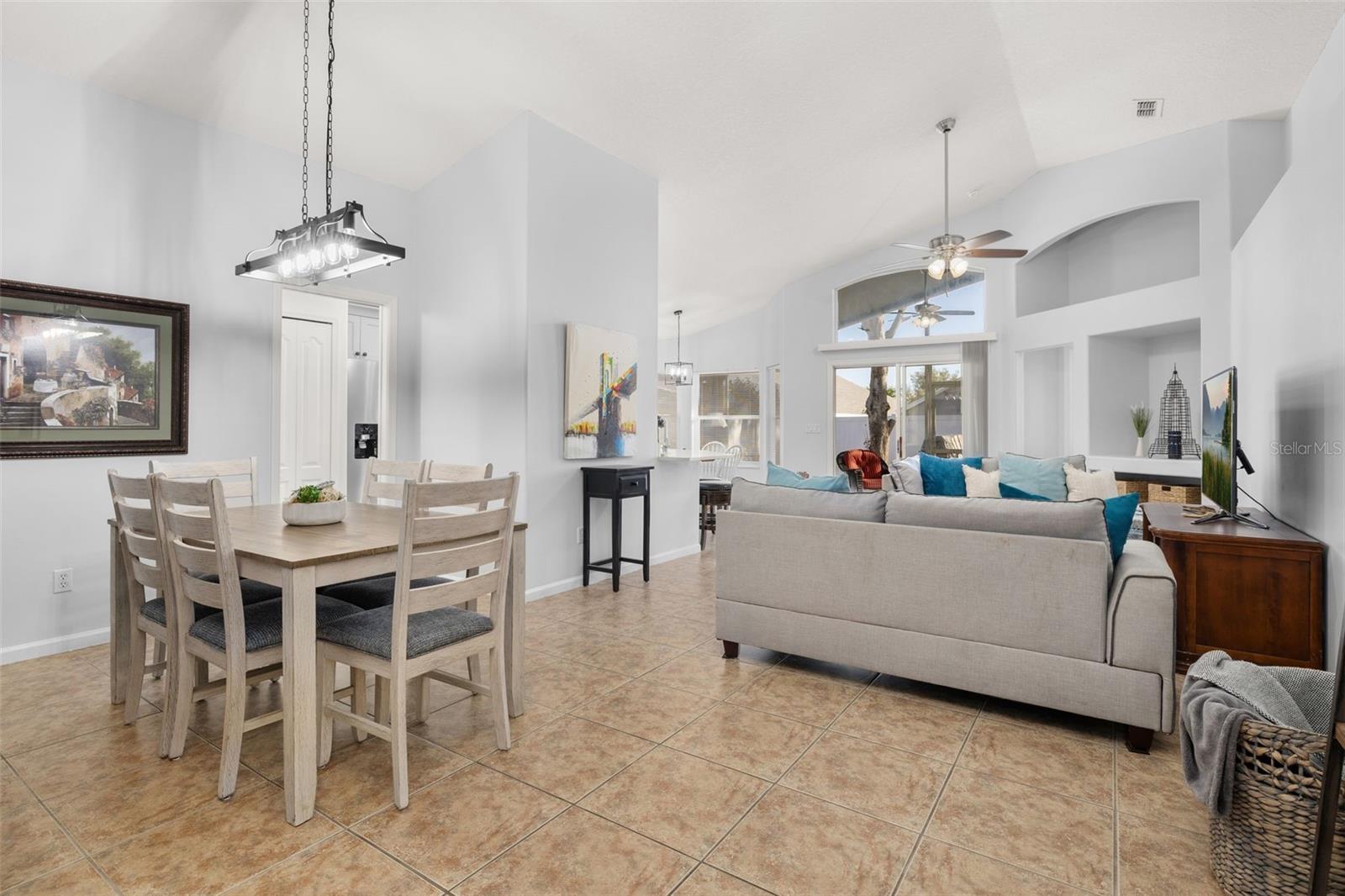 WESTON HILLS SUB - Residential