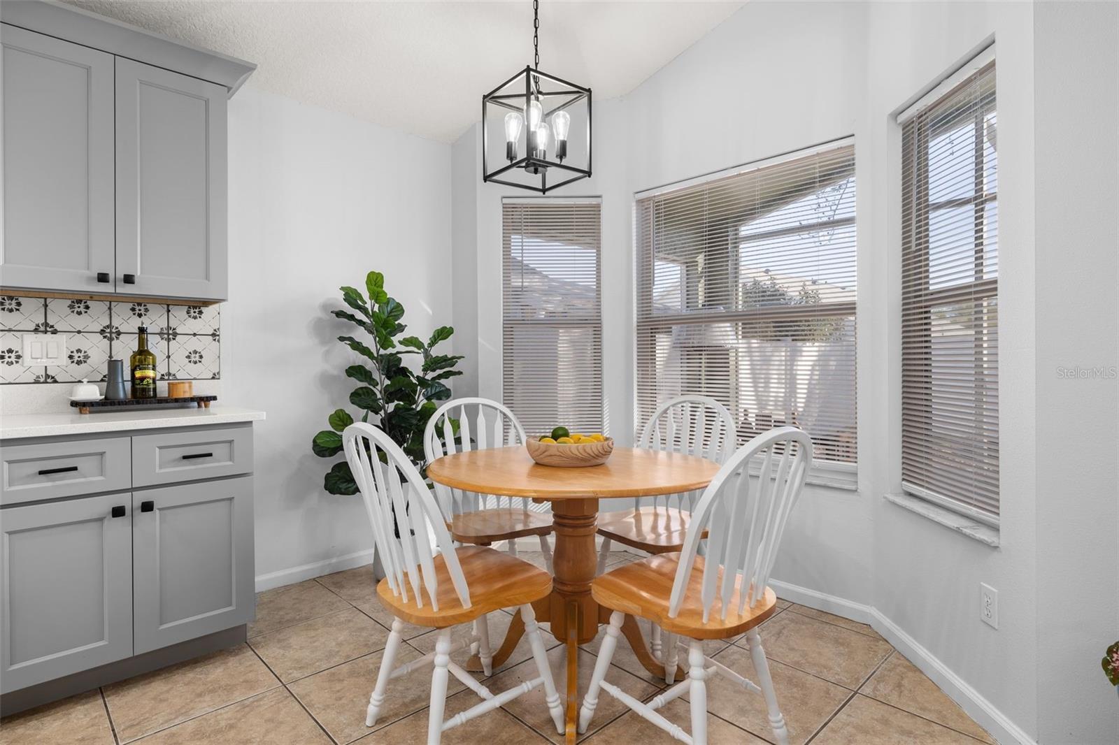 WESTON HILLS SUB - Residential