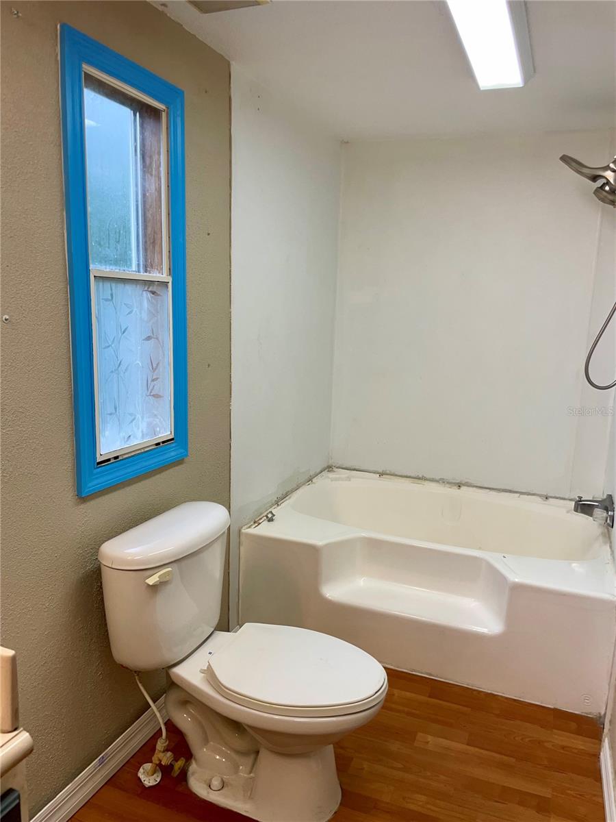 PAISLEY HIGHLANDS - Residential