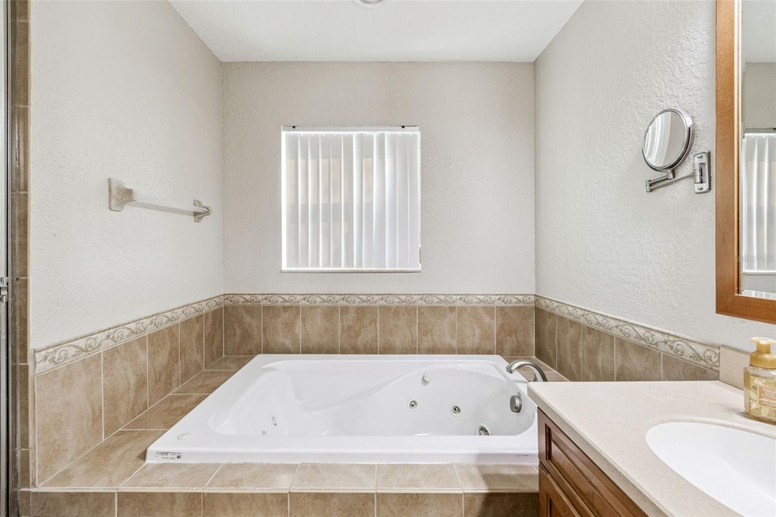 PINE FOREST - Residential