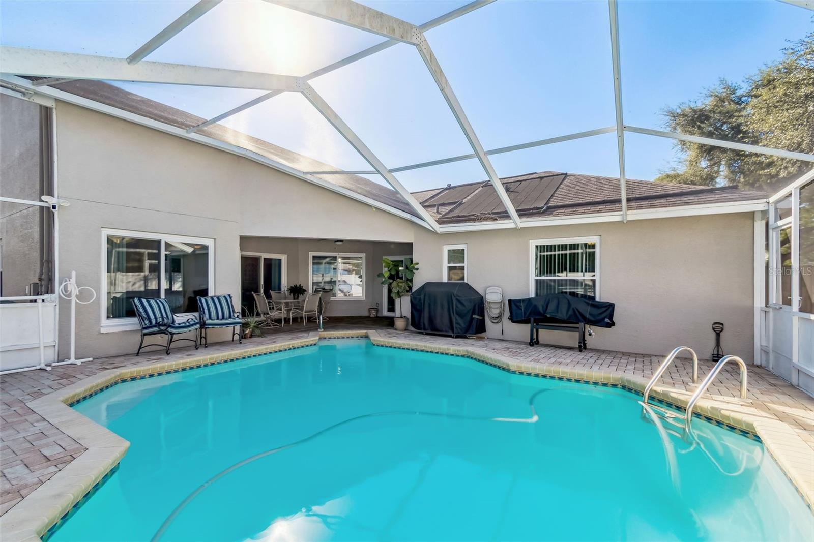 PINE FOREST - Residential