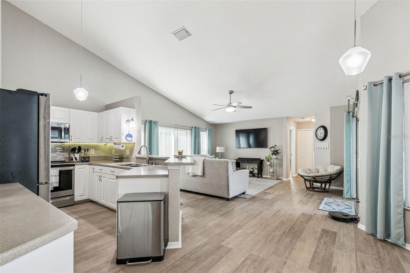 PINE FOREST - Residential