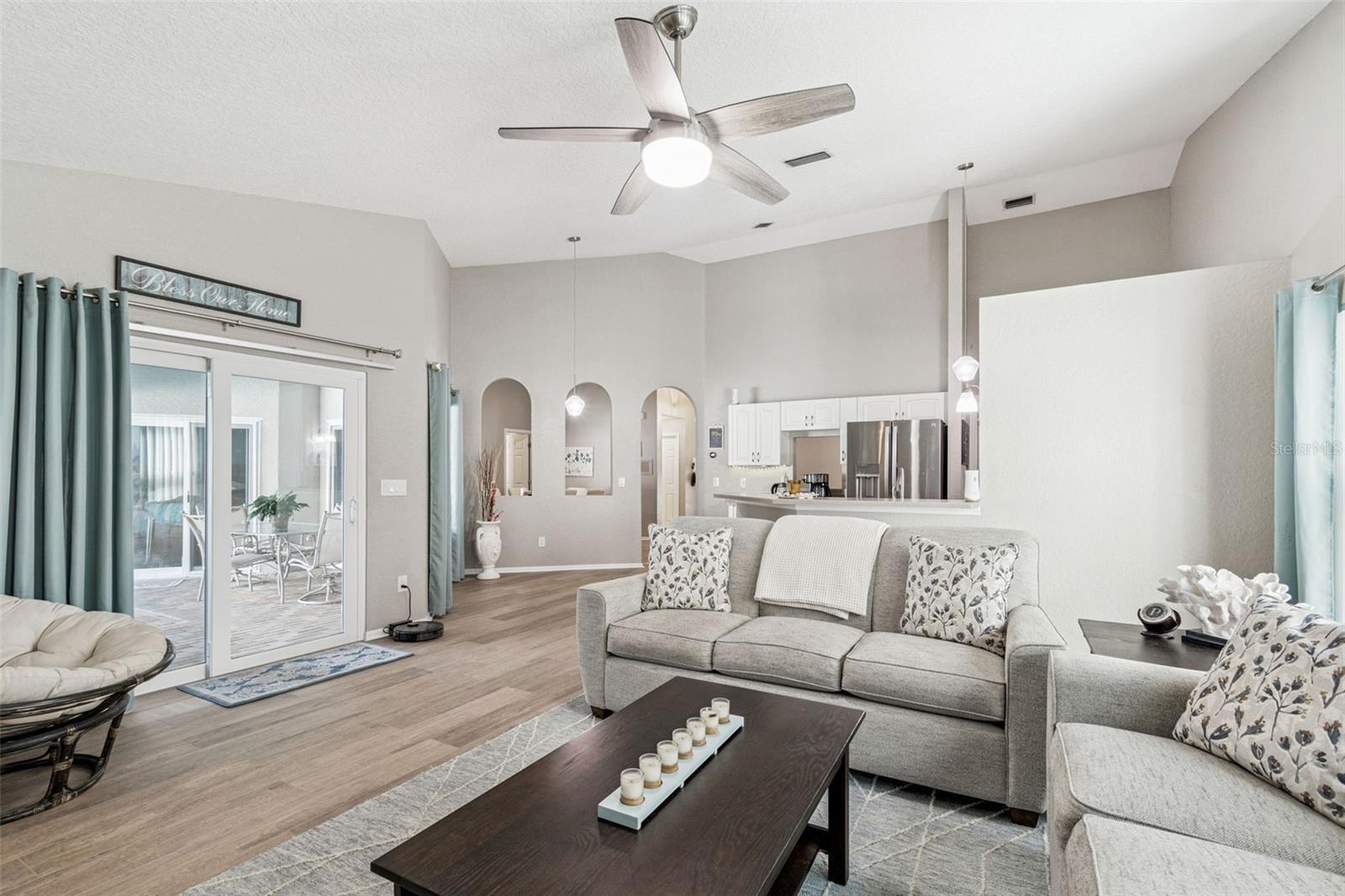 PINE FOREST - Residential