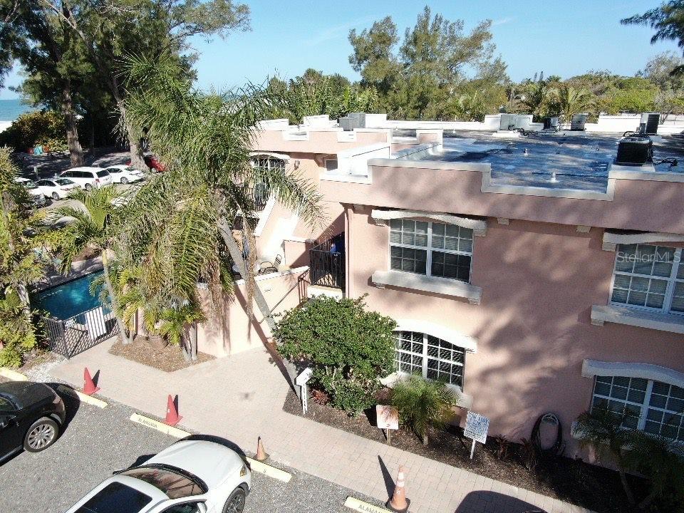 THE VILLA - Residential Income