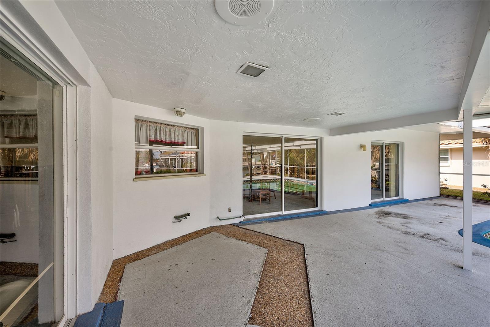 ISLAND ESTATES OF CLEARWATER - Residential