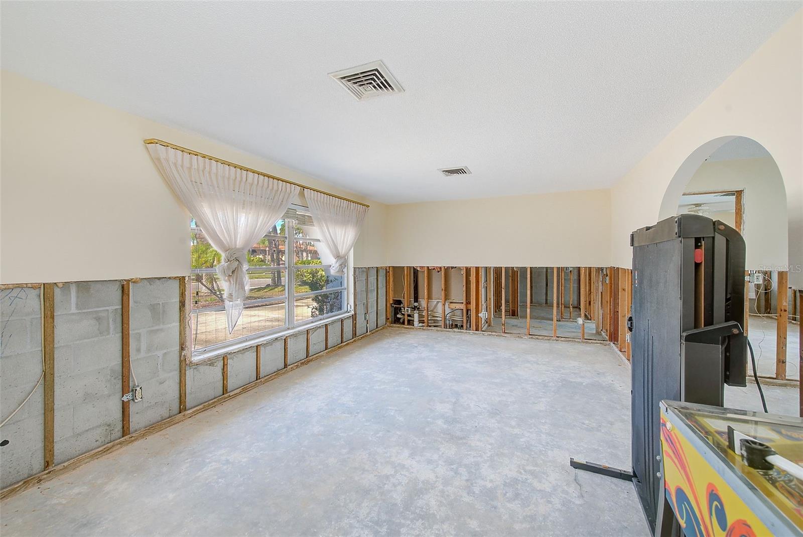 ISLAND ESTATES OF CLEARWATER - Residential