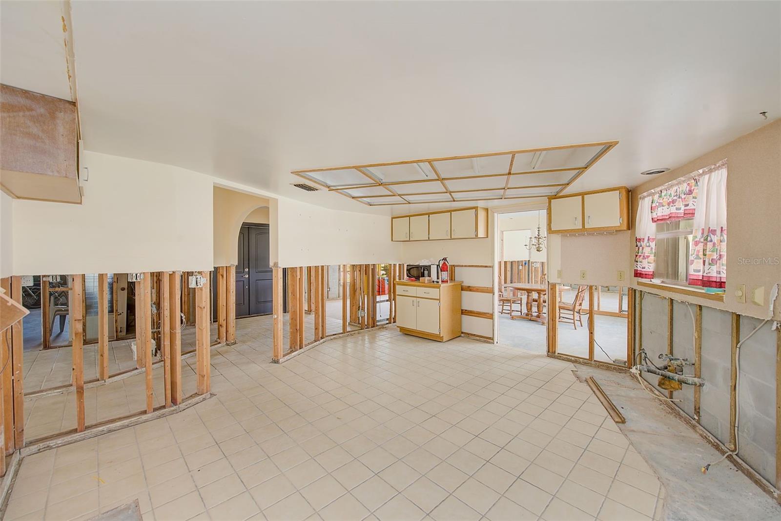 ISLAND ESTATES OF CLEARWATER - Residential