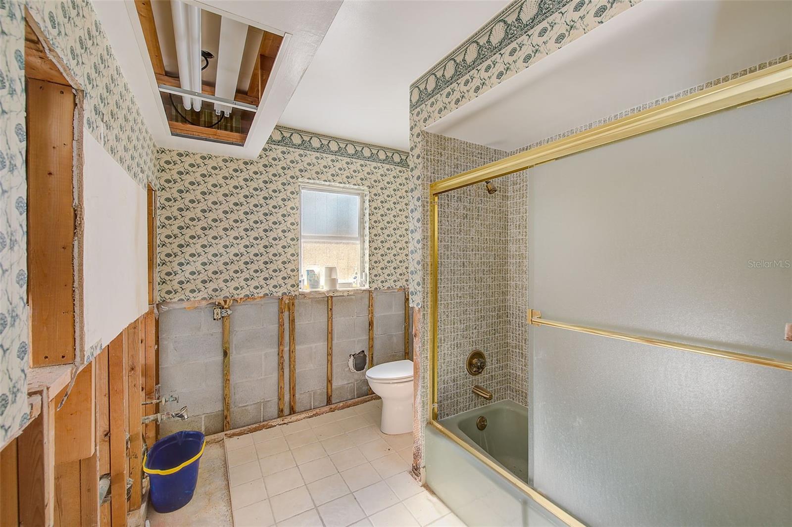 ISLAND ESTATES OF CLEARWATER - Residential