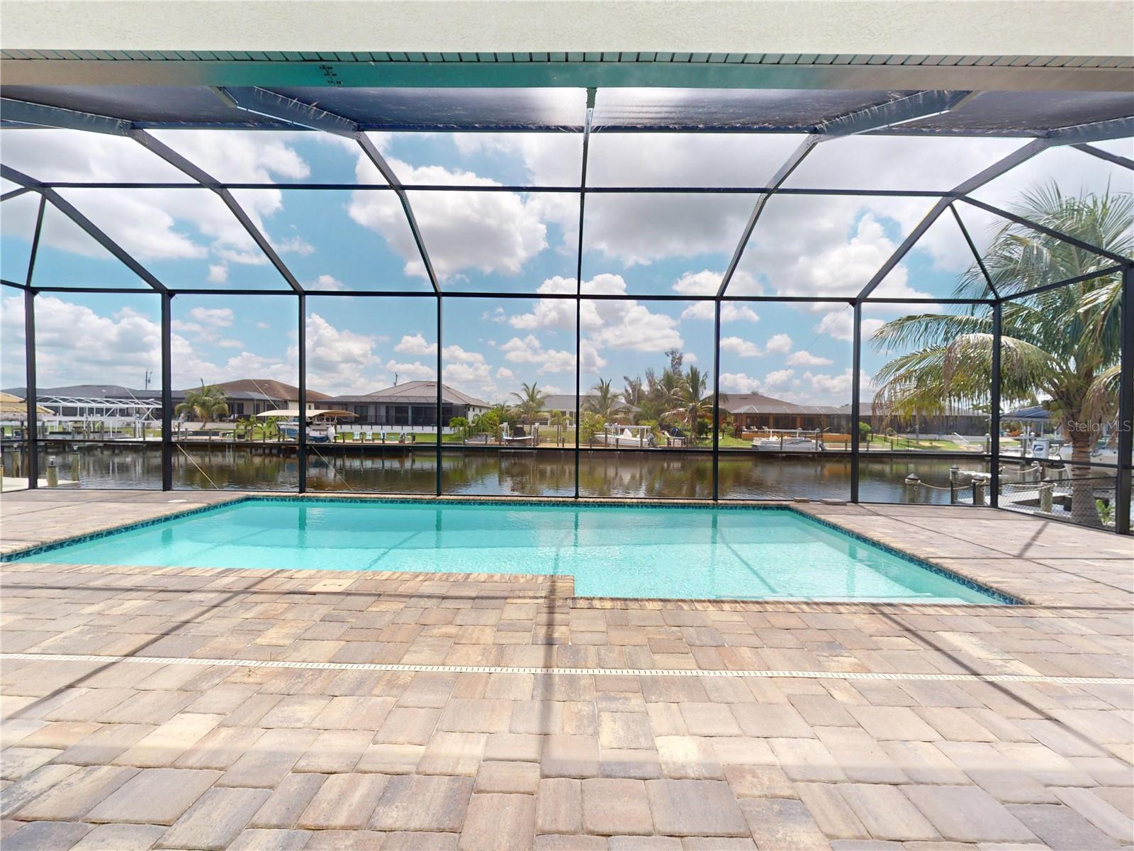 229 NW 33RD AVENUE