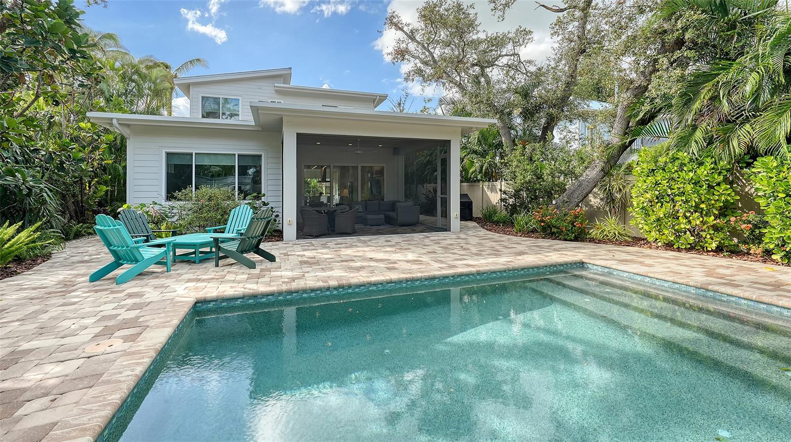 BUNGALOW HILL - Residential