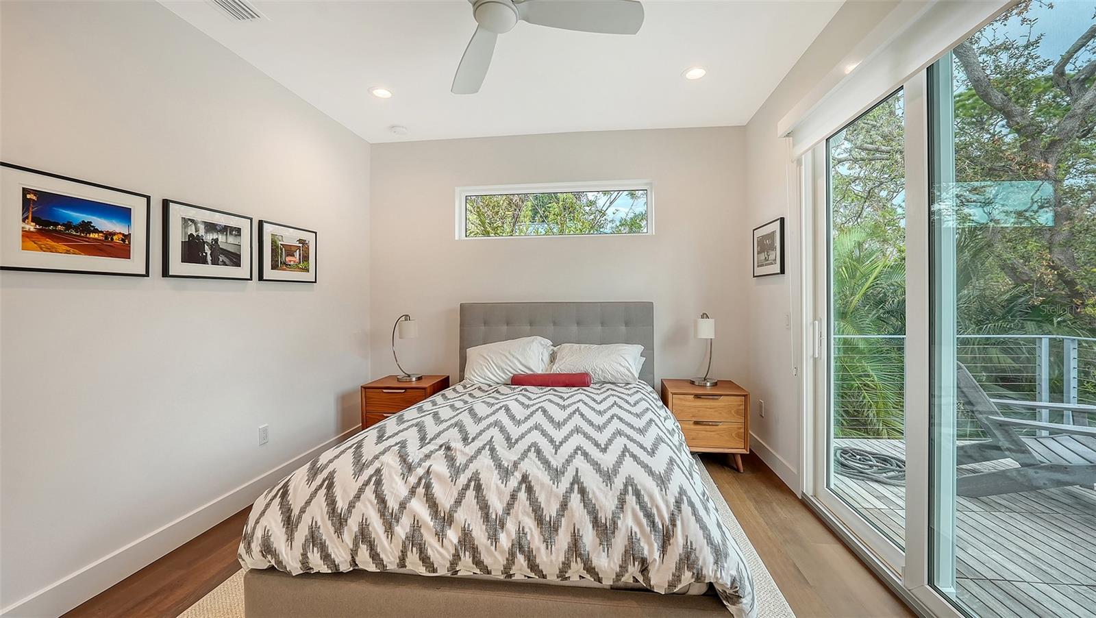 BUNGALOW HILL - Residential