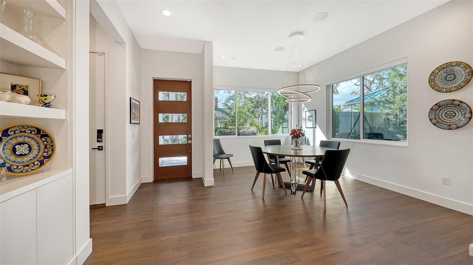 BUNGALOW HILL - Residential