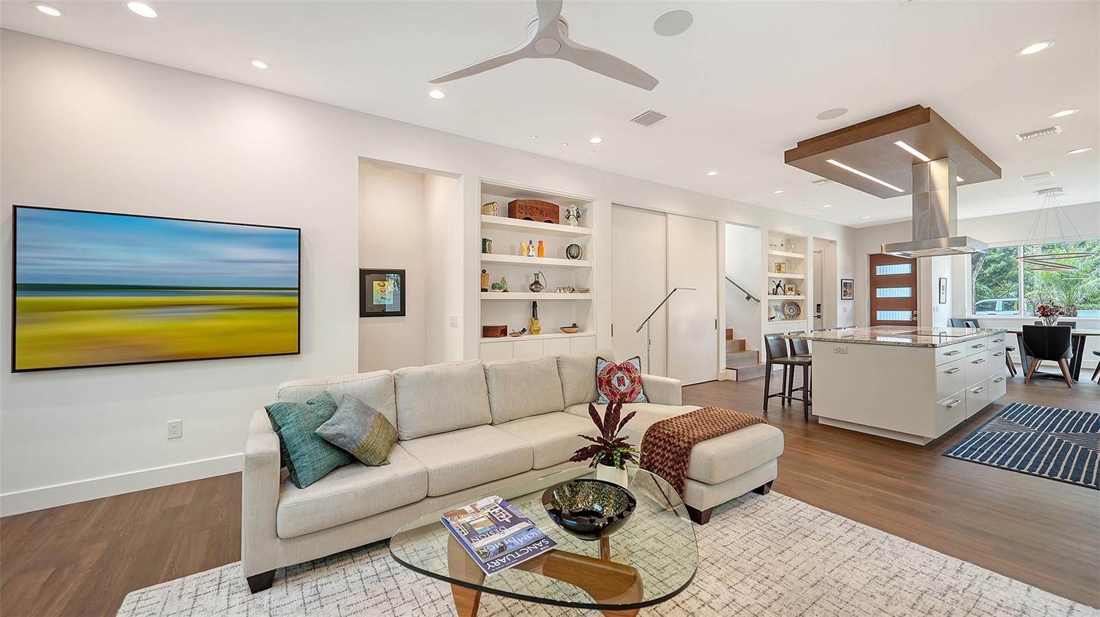 BUNGALOW HILL - Residential