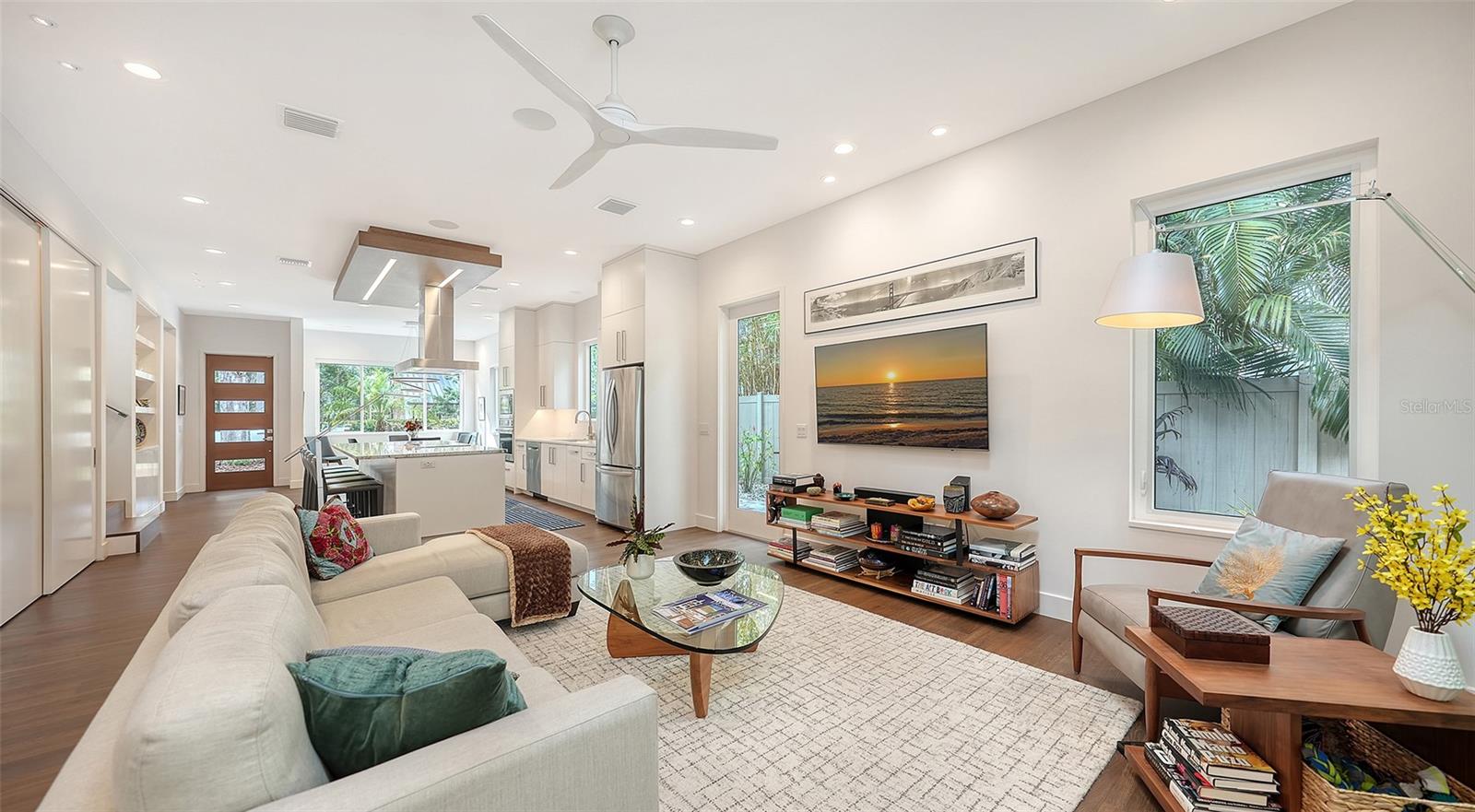 BUNGALOW HILL - Residential