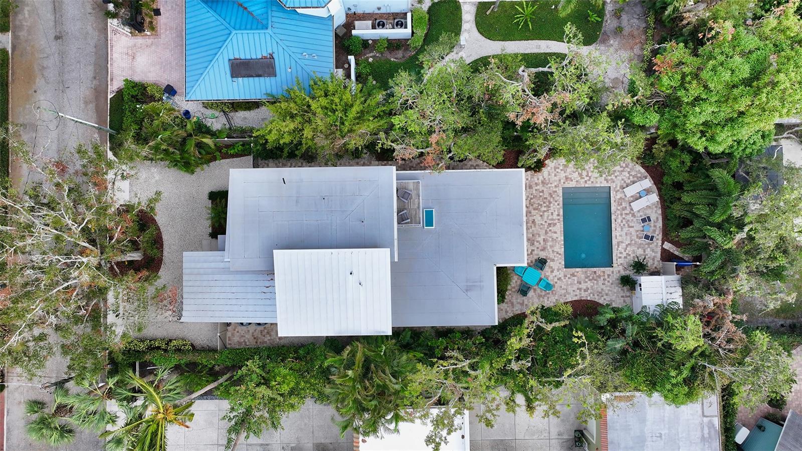 BUNGALOW HILL - Residential