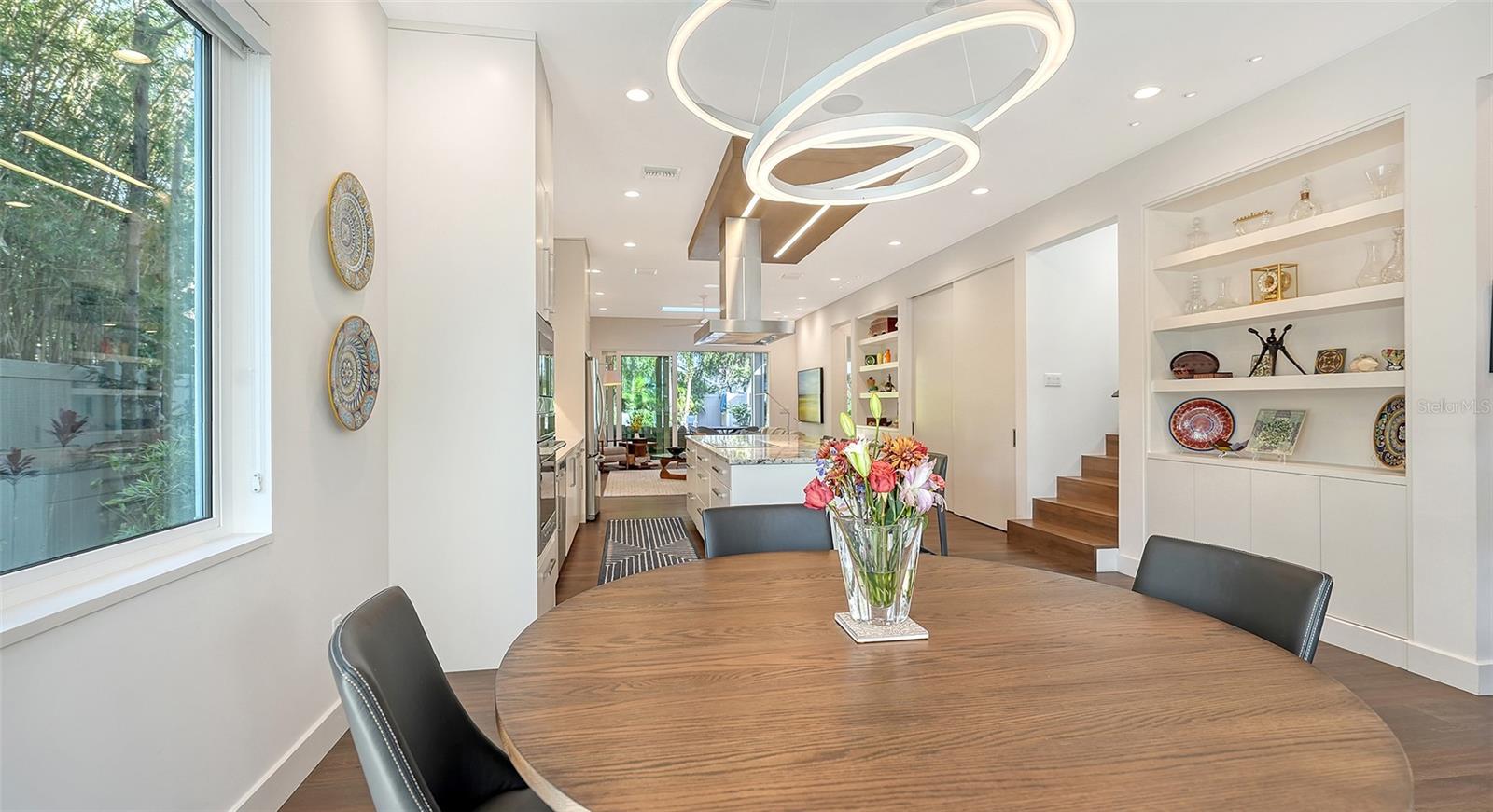 BUNGALOW HILL - Residential