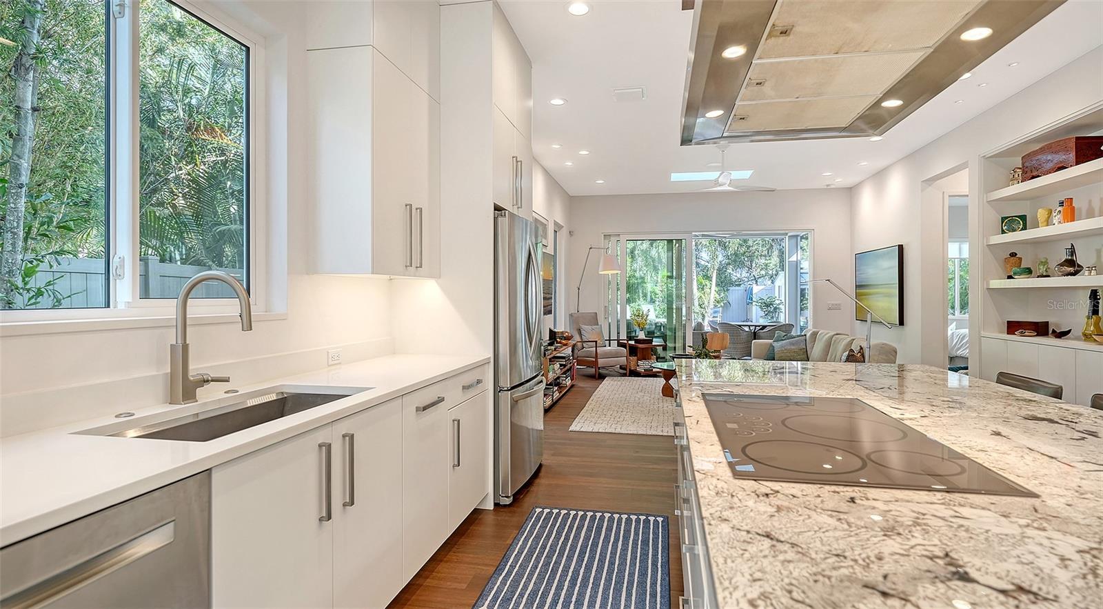 BUNGALOW HILL - Residential