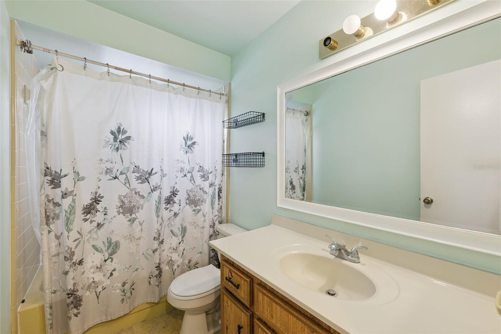 CITRUS COVE - Residential